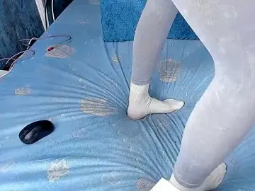 Stripchat Free Porn Cam of RedAssHottie