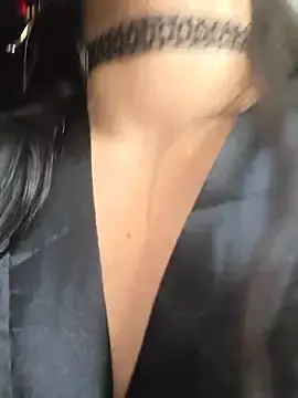 Stripchat Free Porn Cam of isabella_winkler