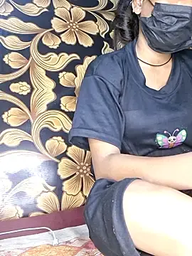 Stripchat Nude Webcam of Charu_0