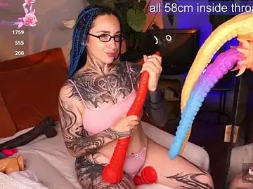 Stripchat Sex Cam of EvaCanton