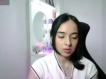 Stripchat Live Sex Cam of aineangeel