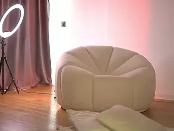 Stripchat Best Webcam of Cherrysweett