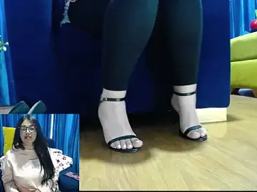Stripchat Sex Cam of sasha_sexy1
