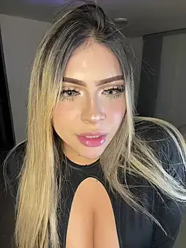 Stripchat Private Sex Chat of MiaWhitePink_