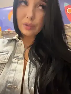 Stripchat Sex Chat of Tisha_Busty