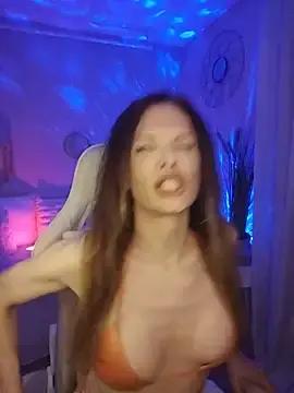 Stripchat Sex Cam of Luna_Kitanna