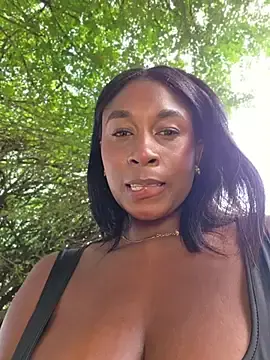 Stripchat Live Sex Cam of HanaThompson