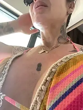 Stripchat Free Porn Cam of Etwas_neugierig