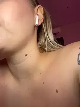 Stripchat Watch Live Sex Cams of HugeBoobsAlice