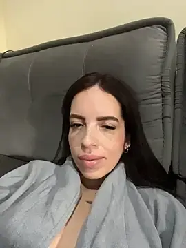 Stripchat Adult Webcam of Larinhap