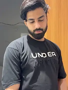 Stripchat Watch Live Sex Cams of Royalboy_03