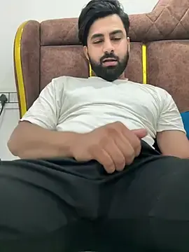 Stripchat Watch Live Sex Cams of Royalboy_03