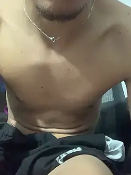 Stripchat Live Sex of gabrielzinnnn085