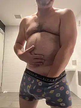 Stripchat Live Sex Cam of chubbylittlesecret