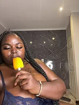 Stripchat Sex Cam of Honeycoco0211