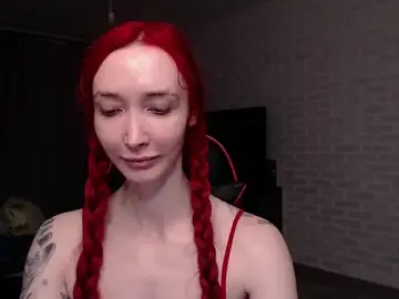 Stripchat Free Porn Cam of Roxy_Silver
