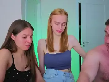 Stripchat Free Porn Cam of fcjuicy_pussy