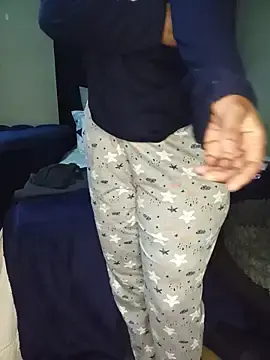 Stripchat Sex Cam of BOTTYANGELxx1