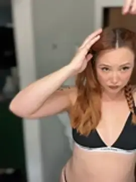 Stripchat Adult Webcams of WakeAndBlaze