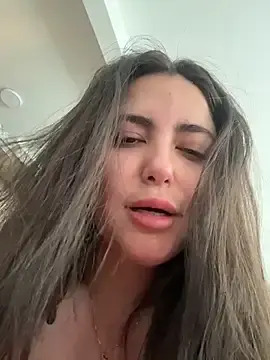 Stripchat Best live sex cam show of sukhakunis1