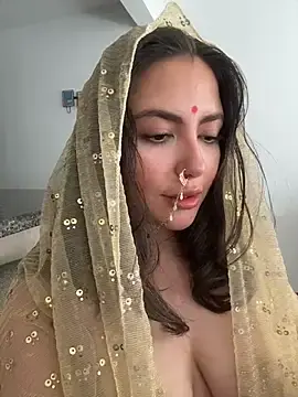 Stripchat Live Porn of sukhakunis1