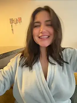 Stripchat Live Sex of sukhakunis1