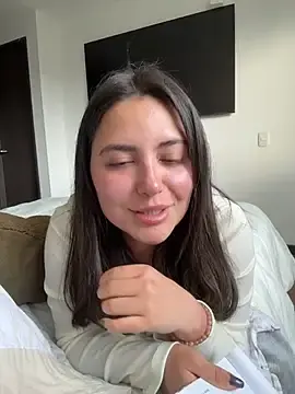 Stripchat Free Live Porn of sukhakunis1
