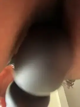 Stripchat Free Porn Cam of sukhakunis1