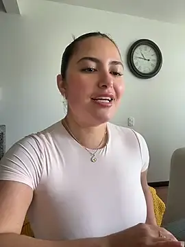 Stripchat Free Live Porn of sukhakunis1