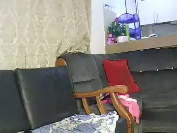 Stripchat Live Sex Cam of liz_cutie
