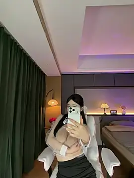 Stripchat Adult Video Chat of AYW-21