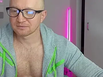 Stripchat Live Porn of kevintyler69