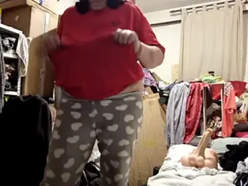 Stripchat Free Porn Cam of Samantha_Squirt@xh