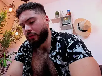 Stripchat Live Sex of SebastianVilla_