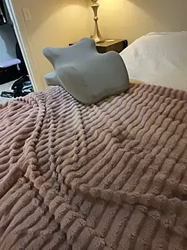 Stripchat Free Live Porn of Vivian_MayXxX