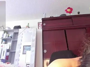 Stripchat Sex Cam of Rapunzeell_