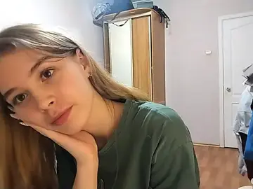 Stripchat Adult Webcam of HebrewRiding