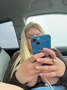 Stripchat Live Porn of OdriOlsens