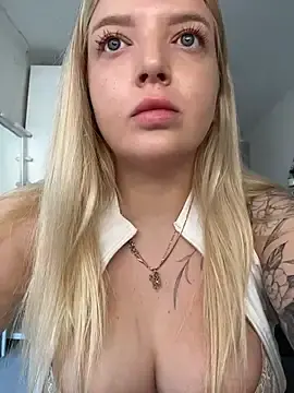 Stripchat Adult Webcam of OdriOlsens