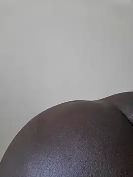 Stripchat Live Sex Cam of TheaWren