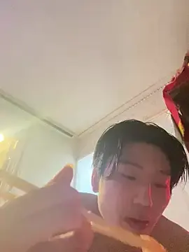 Stripchat Live Sex Cam of Sunny9643
