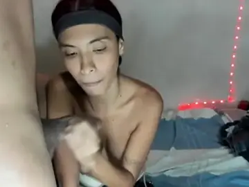 Stripchat Free Live Porn of keen_boy