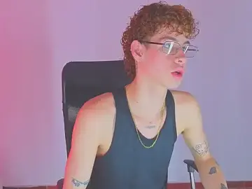 Stripchat Live Porn of nova_salvatore