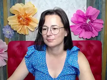Stripchat Free Porn Cam of MarieSho