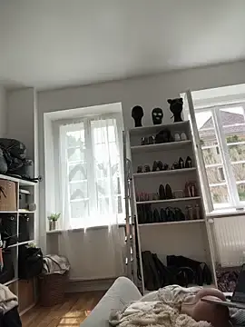Stripchat Live Sex of SkinnyLilly