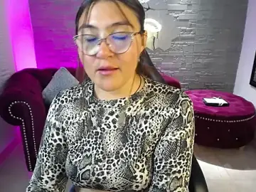 Stripchat Live Sex of conniejames_m
