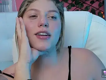 Stripchat Watch Live Sex Cams of alaia_greyy