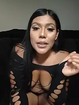 Stripchat Best Webcam of aleenavarro
