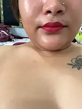 Stripchat Live Sex Cam of Rosy_BabyDoll