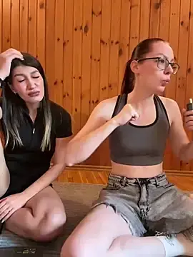 Stripchat Live Sex Cam of RussianGirls_